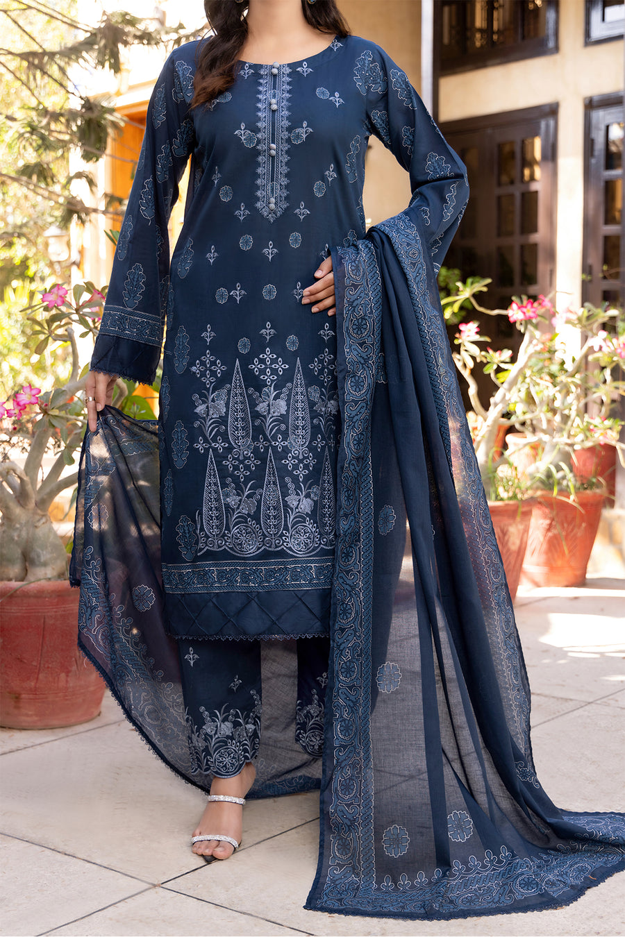 Embroidered Collection – HafizTextile